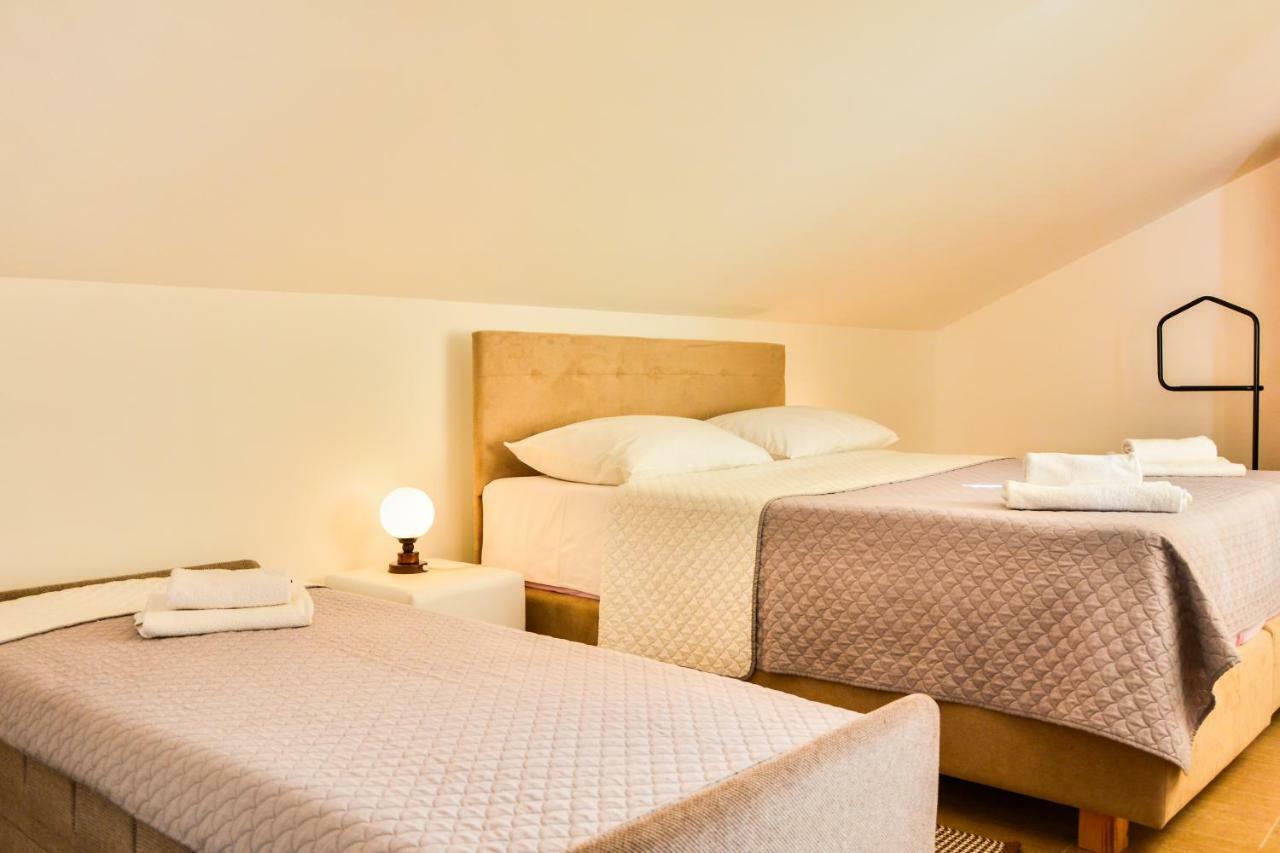 Bella Vista Apartments 茨里克韦尼察 外观 照片